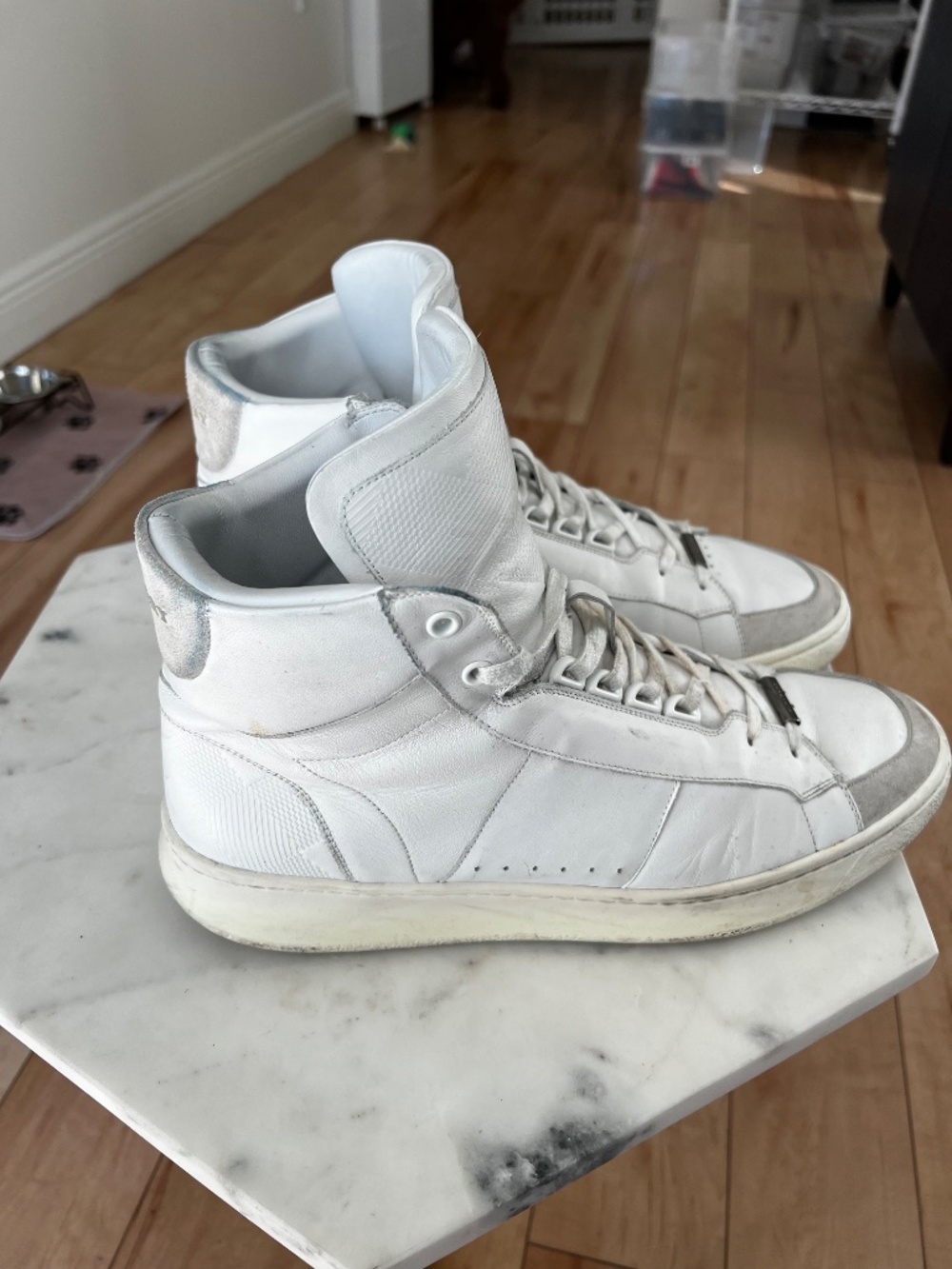 BURBERRY men’s EU 44 white hi-top sneakers - Picture 3 of 6